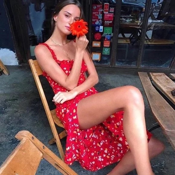 Realisation Par Juliet Midi Dress in Rouge Fleur - Picture 6 of 10